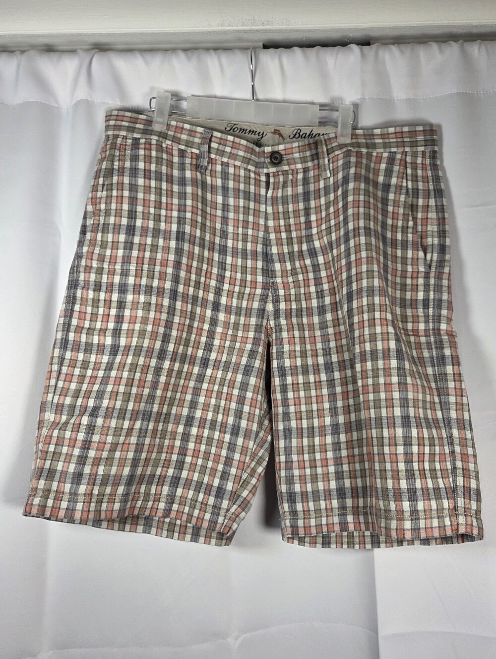 Tommy Bahama Men's Size 35 Linen Blend Shorts Gray Tan Pink